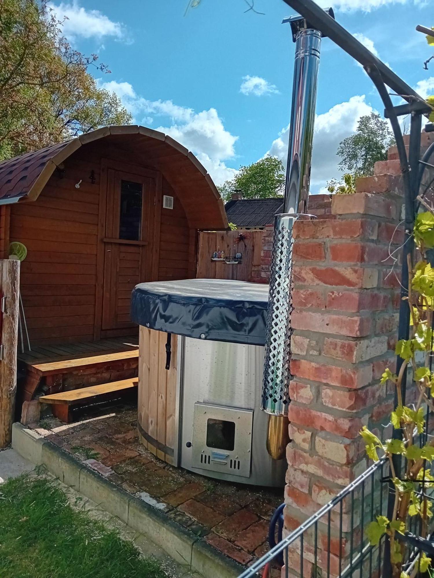 Ferienwohnung Karnitz Im Herzen Von Ruegen Exterior foto